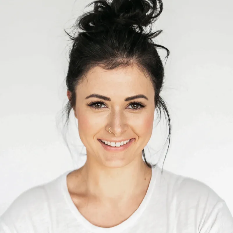 Zara Mills